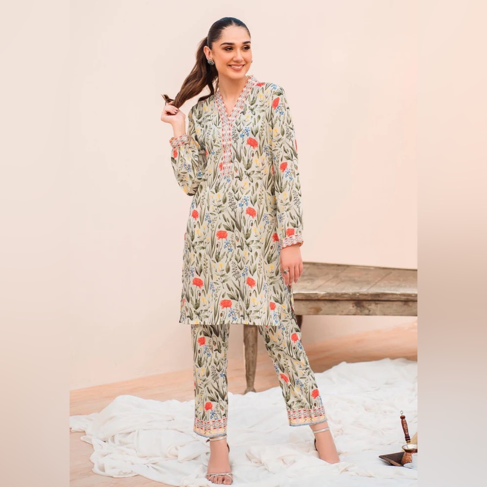 Pakistani 2pc Kurta & Pant Set